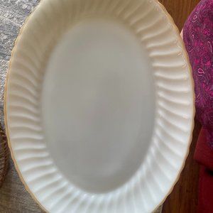 Anchor Hocking - Milk Glass 18" x15" Turkey Platter